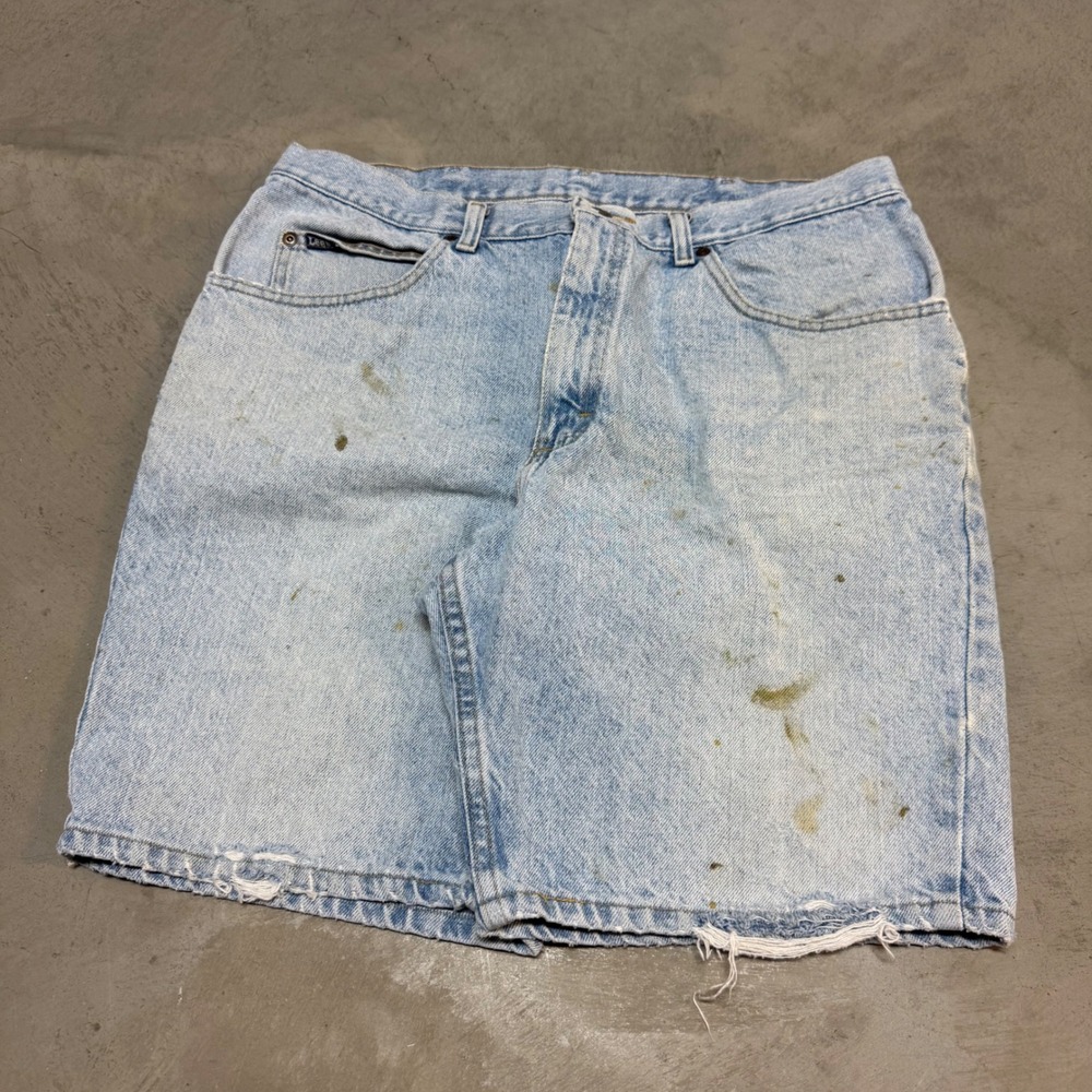 Vintage 90s Light Wash Lee Jean Shorts